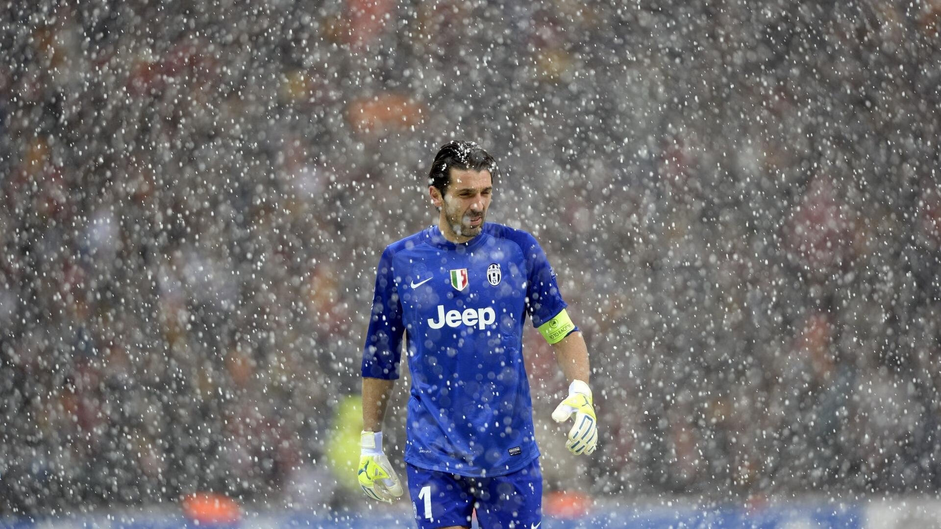 C罗向世界杯冠军发起冲击，誓言超越梅西完成逆袭，c罗拿世界杯冠军